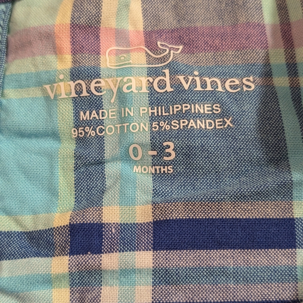 Vineyard Vines Romper size 0 to 3 - Picture 5 of 5